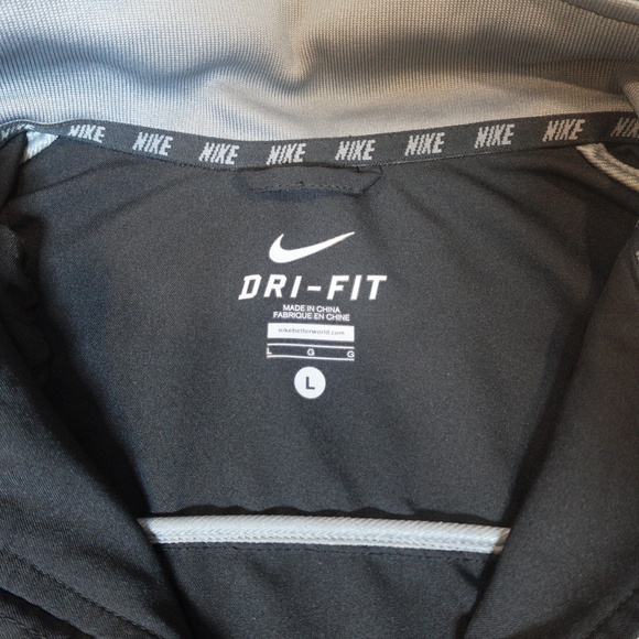 Nike Dri-Fit Black Full-Zip Track Jacket Men’s Large Running Training - Picture 2 of 3